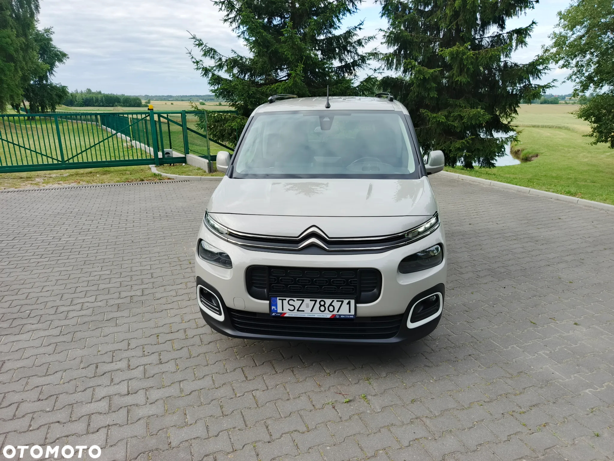 Citroën Berlingo M BlueHDi 130 SHINE - 32