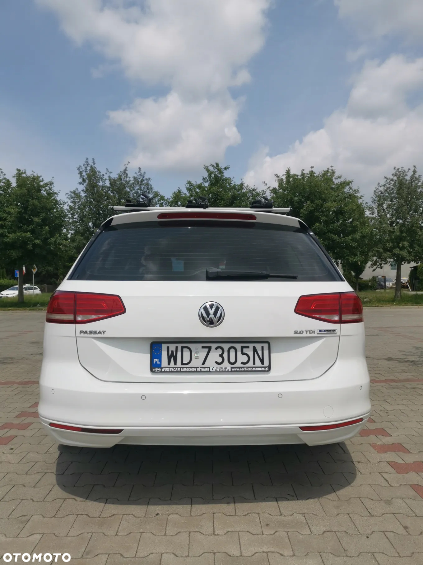 Volkswagen Passat 2.0 TDI BMT Comfortline DSG - 4
