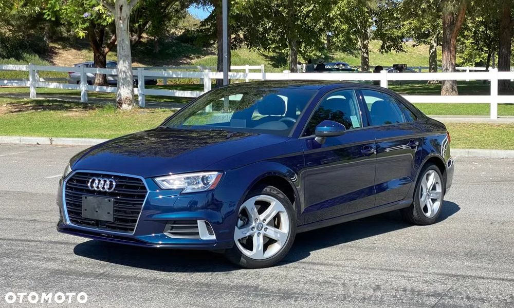 Audi A3 Limousine 40 TFSI Quattro Sport S tronic - 1