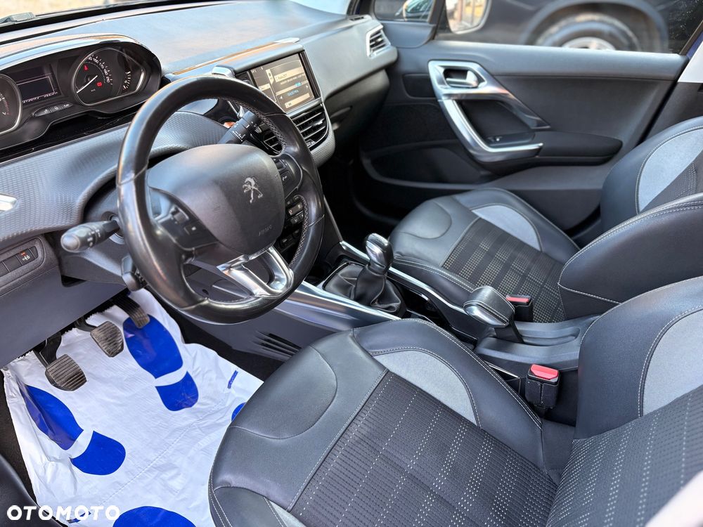 Peugeot 2008 120 VTI Allure - 11