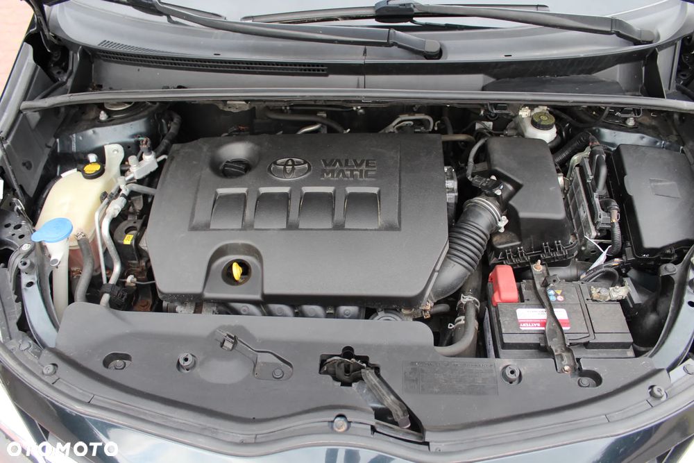 Toyota Verso 1.8 5-Sitzer Life - 20