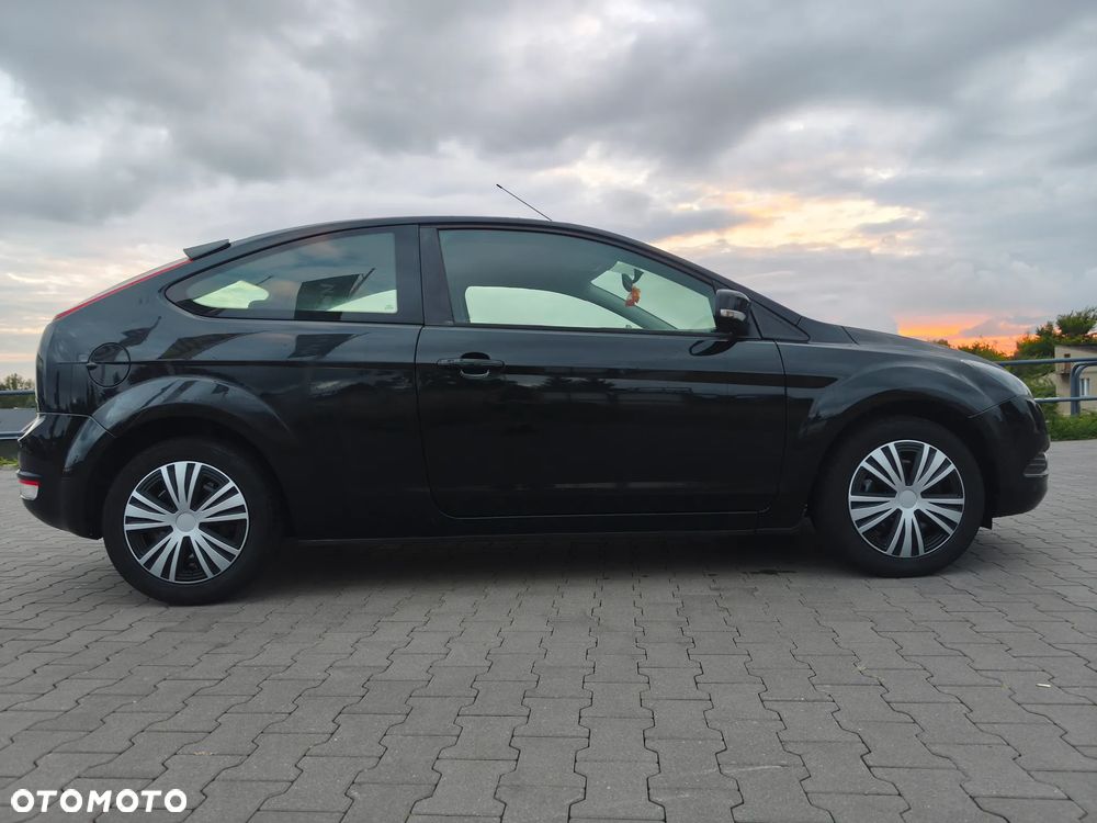Ford Focus 1.6 16V Style - 6