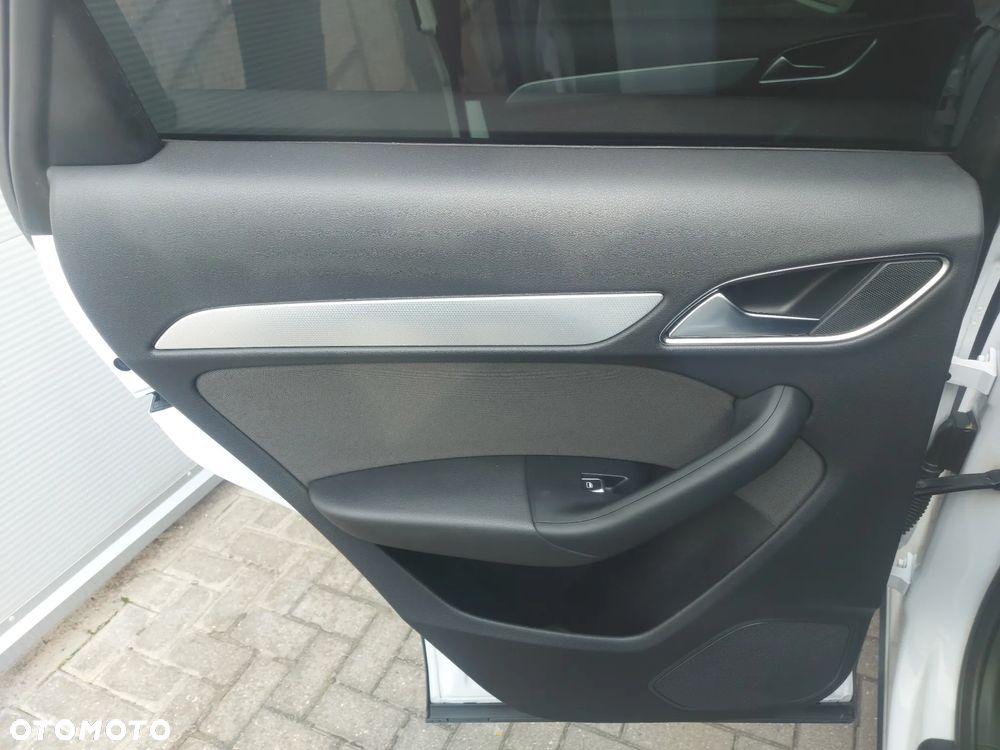 Audi Q3 2.0 TDI - 14