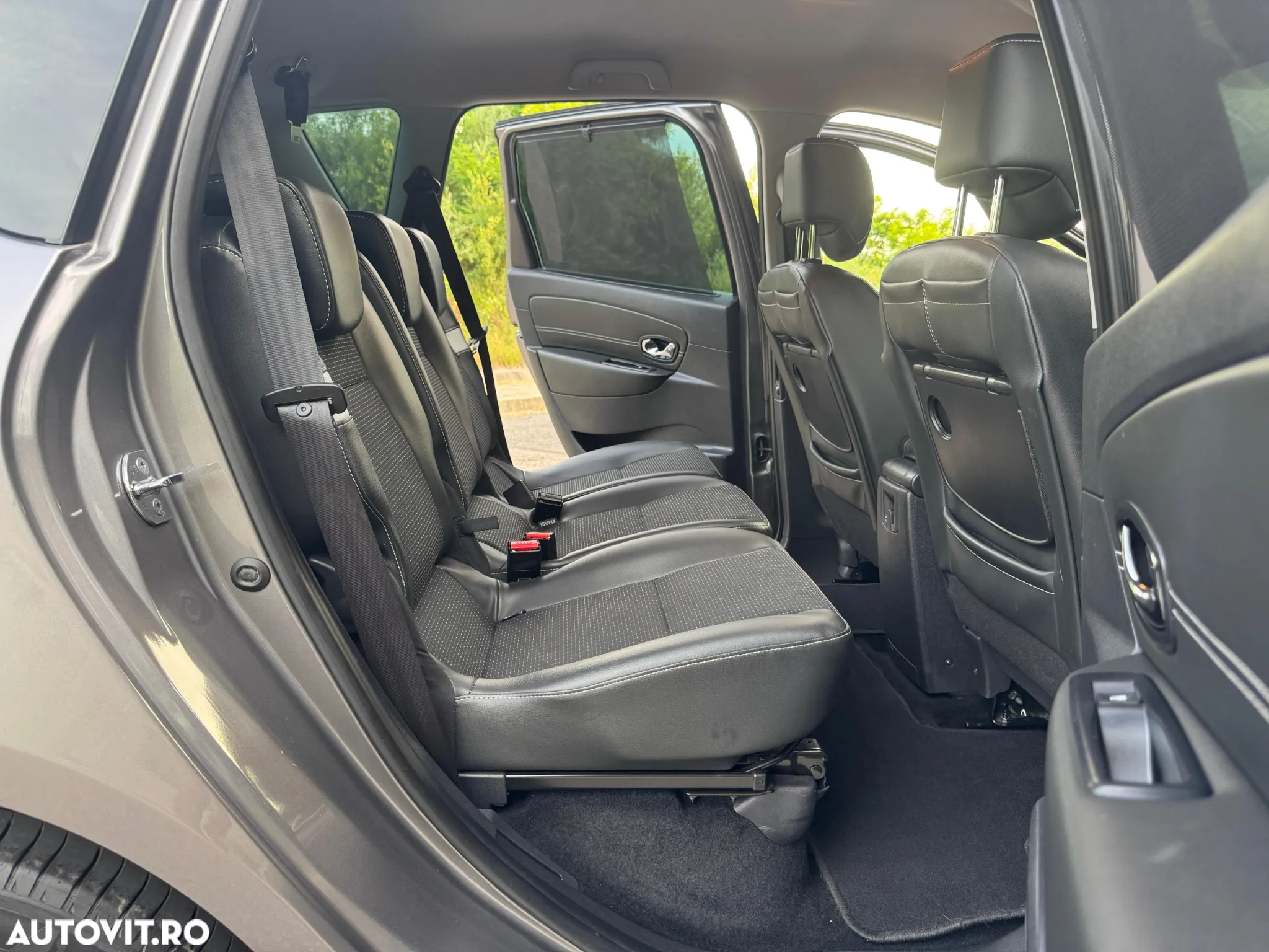 Renault Scenic ENERGY dCi 110 Business - 32