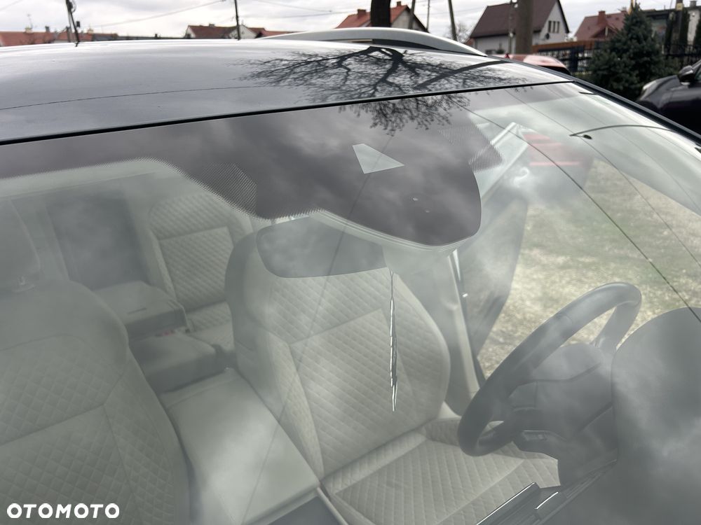 Skoda Superb 2.0 TDI DSG Premium Edition - 31