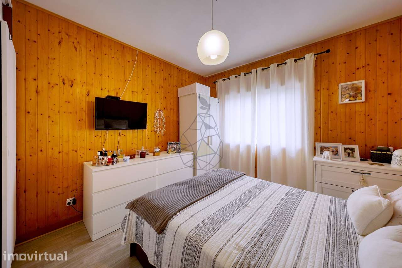 Apartamento T2  Encantador e funcional com detalhes acolhedores, Situa - Grande imagem: 5/38