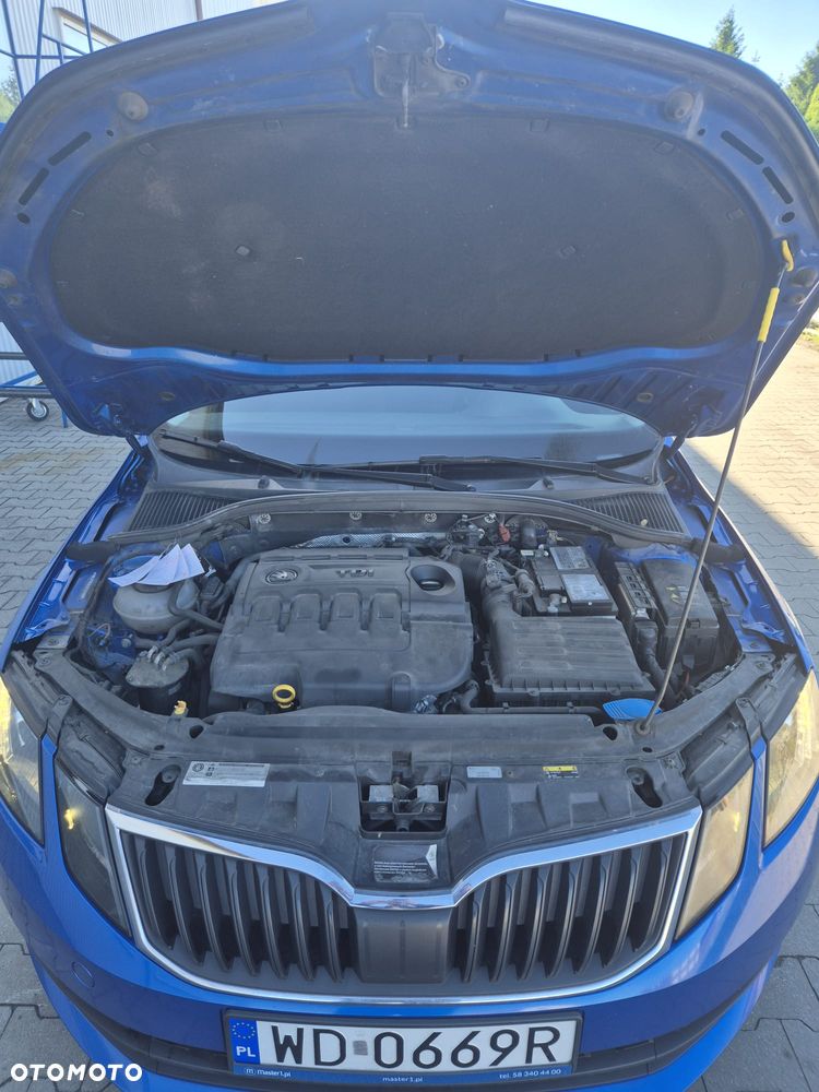 Skoda Octavia 1.6 TDI Active - 8