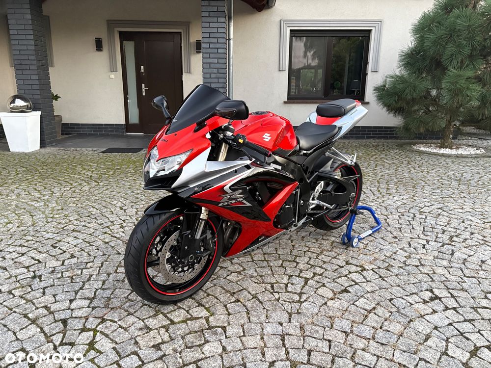 Suzuki GSX-R - 28