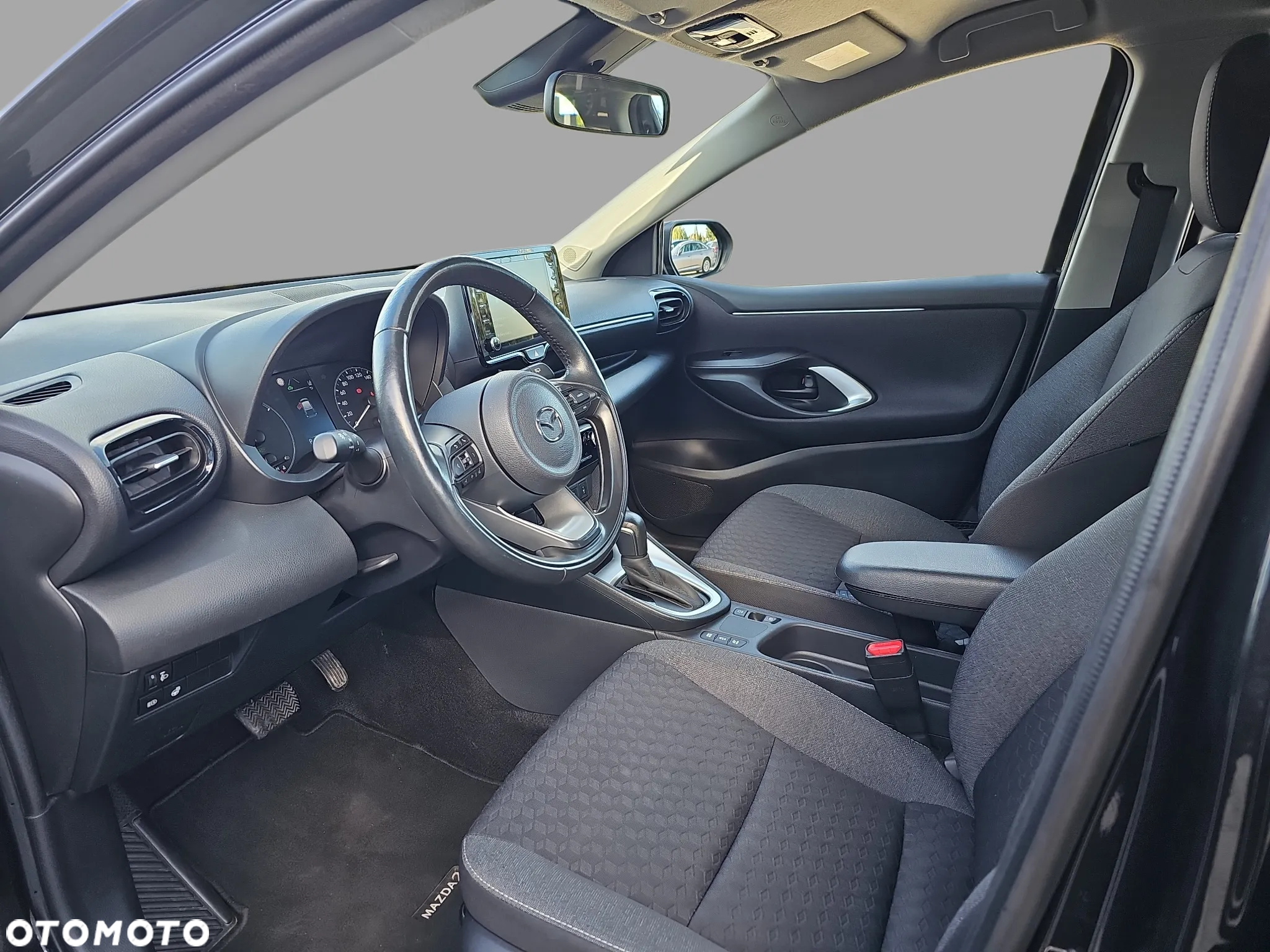Mazda 2 - 12