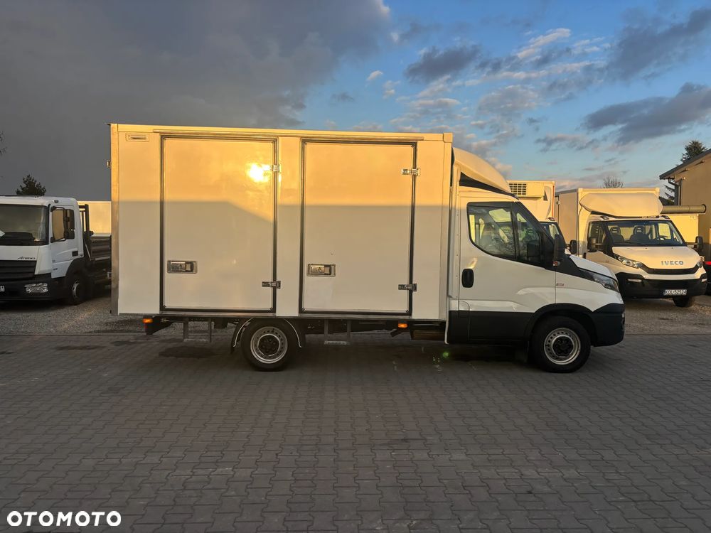 Iveco DAILY 35S14,35S15,35S16,35S17,KILKA SZTUK IZOTERMY CHLODNIE PODWOZIA DO ZABUDOWY KIPRY WYWROTKI KILKANASCIE SZTUK - 5