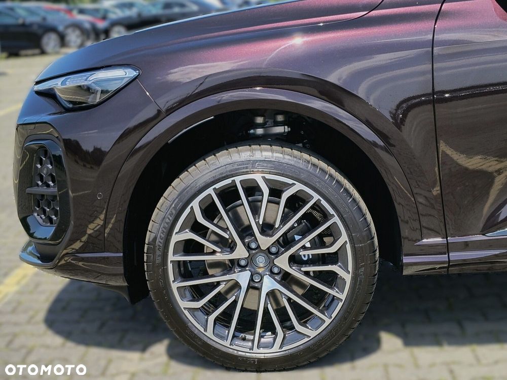 Audi SQ5 - 11
