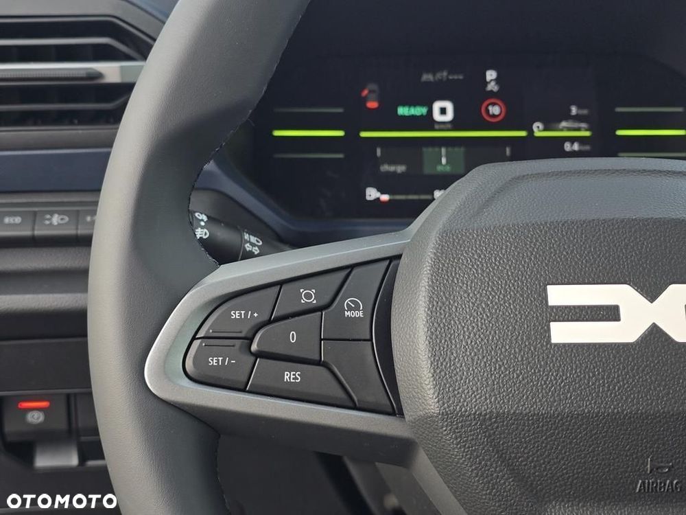 Dacia Duster 1.8 Full Hybrid 155 Journey MMT - 18