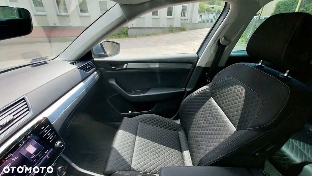 Skoda Superb 2.0 TDI SCR Style DSG - 12