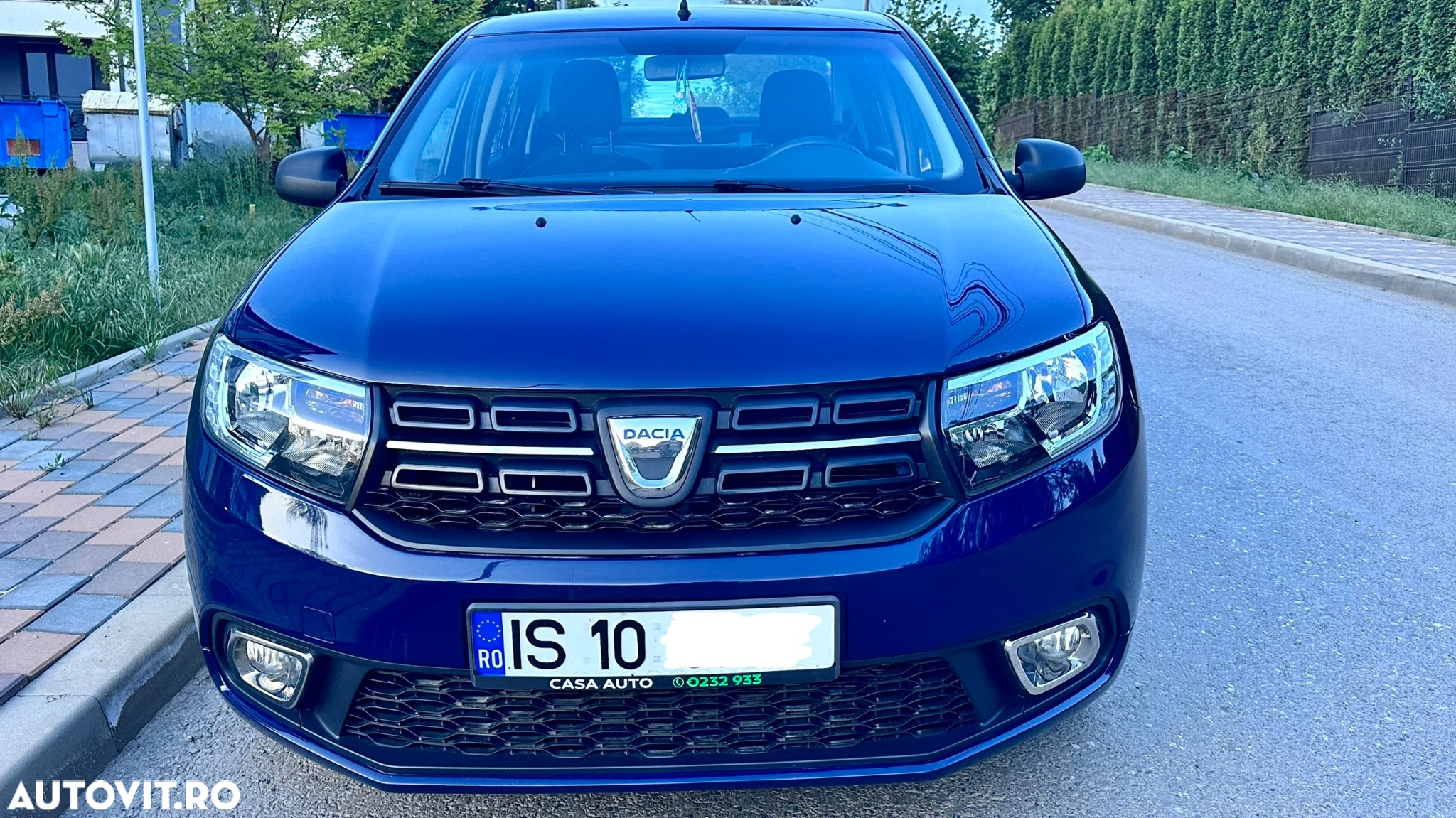 Dacia Logan 1.0 SCe Laureate - 4