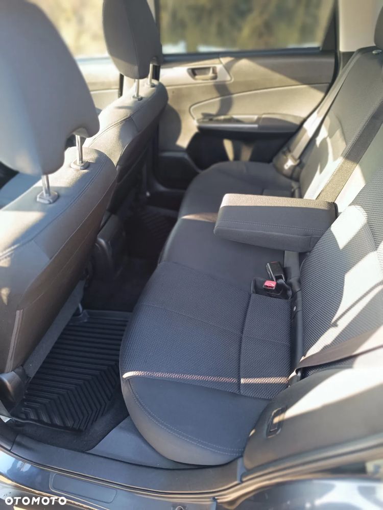 Subaru Forester 2.0 XE 000/PLA - 29