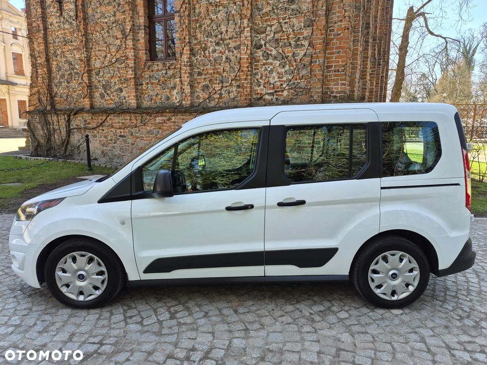 Ford Transit Connect - 8
