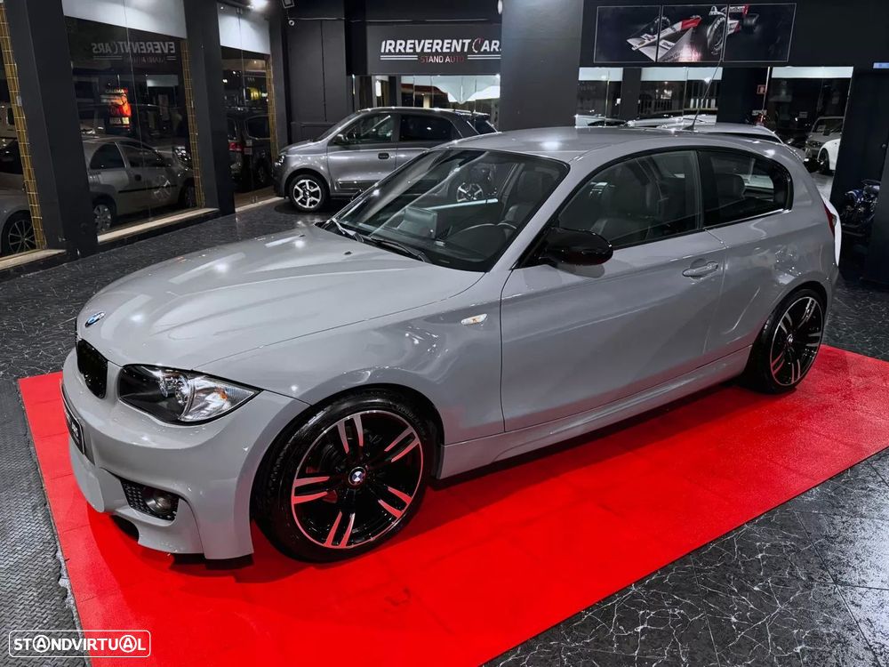 BMW 118 d Pack M - 2