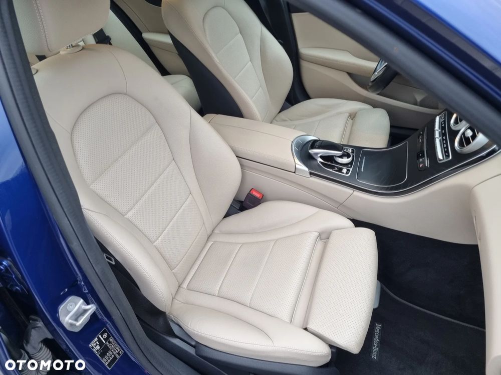 Mercedes-Benz Klasa C 220 d 9G-TRONIC Exclusive - 23