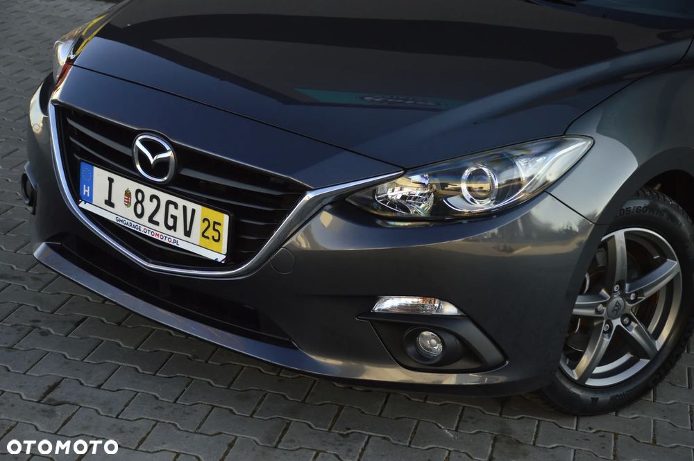 Mazda 3 - 5