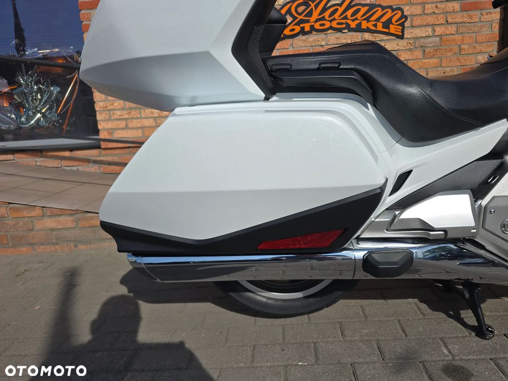 Honda GL - 27