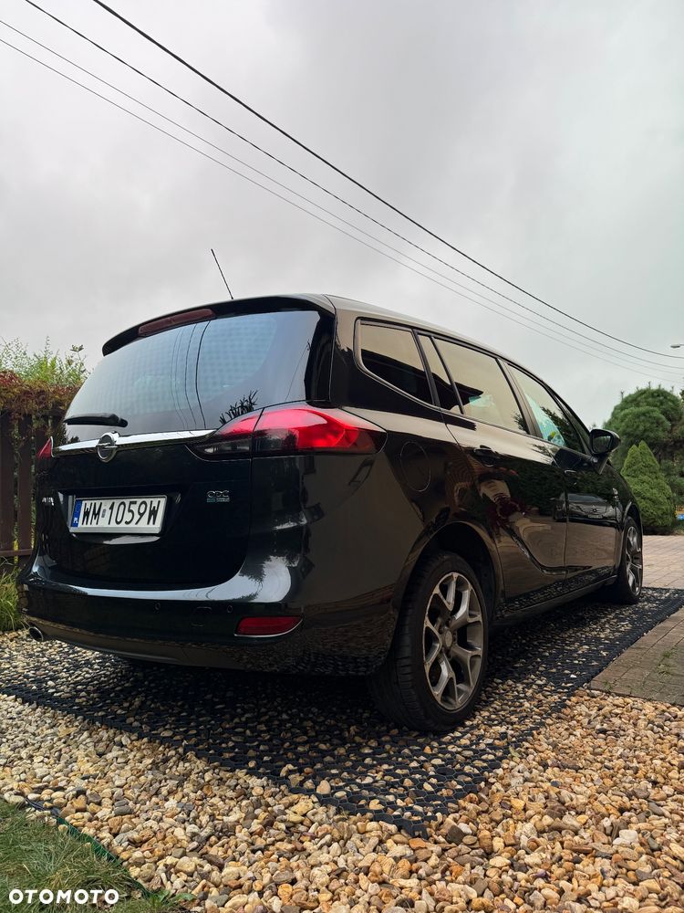 Opel Zafira 2.0 CDTI Cosmo - 4