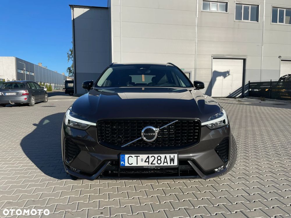 Volvo XC 60 B4 D AWD Plus Dark - 7