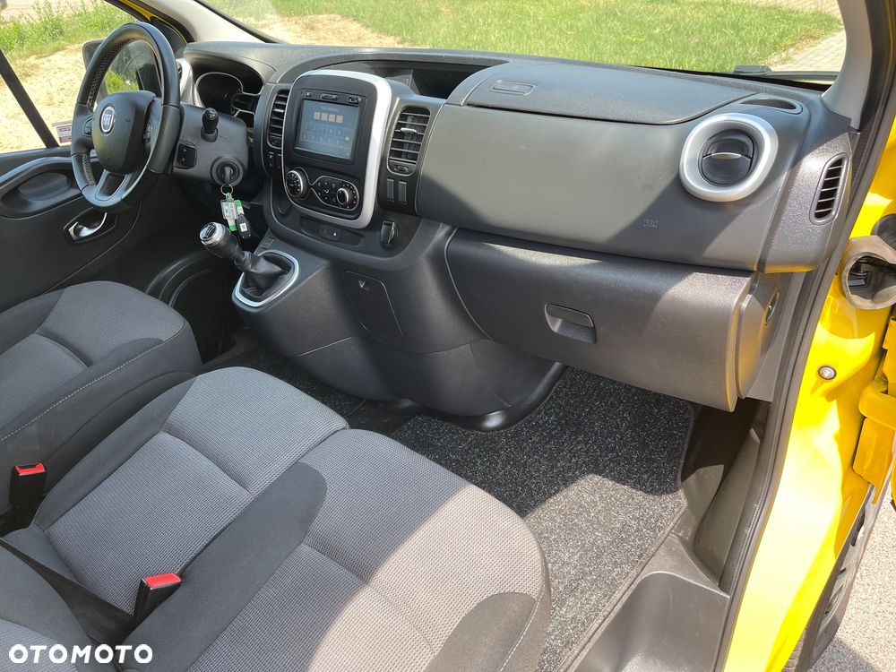 Renault Trafic - 30