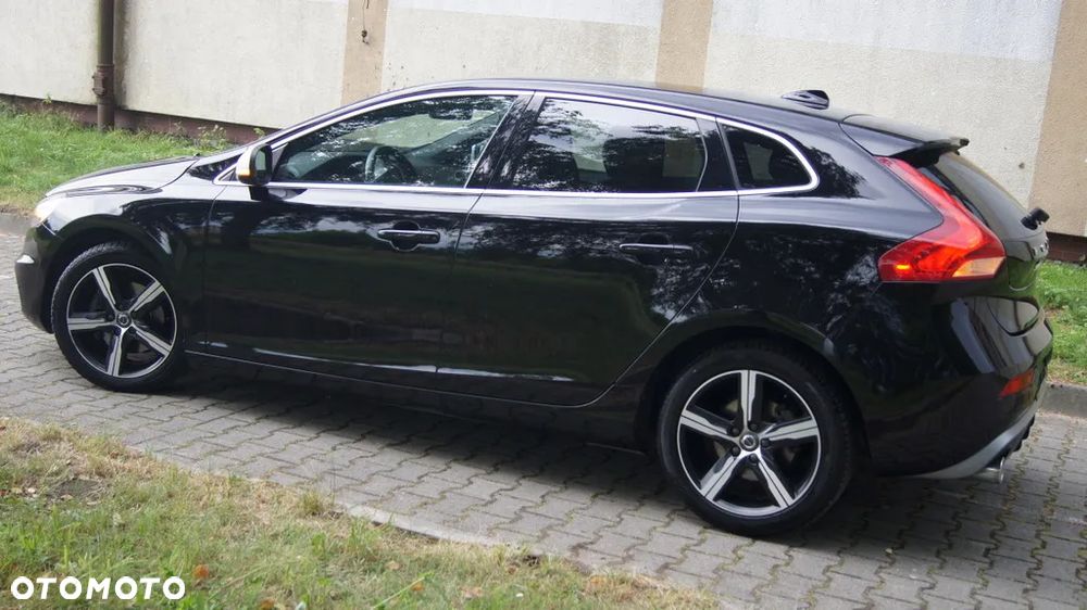 Volvo V40 T3 Drive-E R-Design Momentum - 21