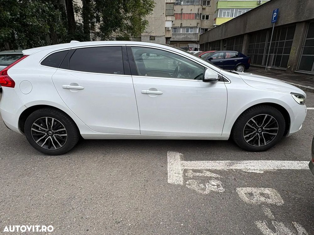 Volvo V40 D3 Geartronic Inscription - 11