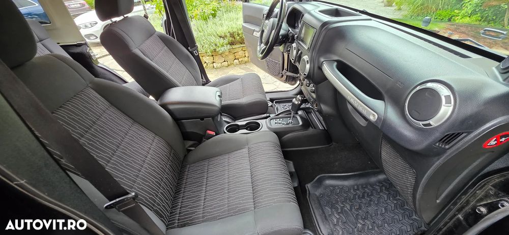 Jeep Wrangler Unlimited Hard-Top 2.8 CRD Automatik Rubicon - 4