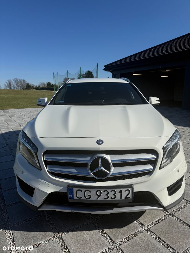 Mercedes-Benz GLA 250 4-Matic - 2
