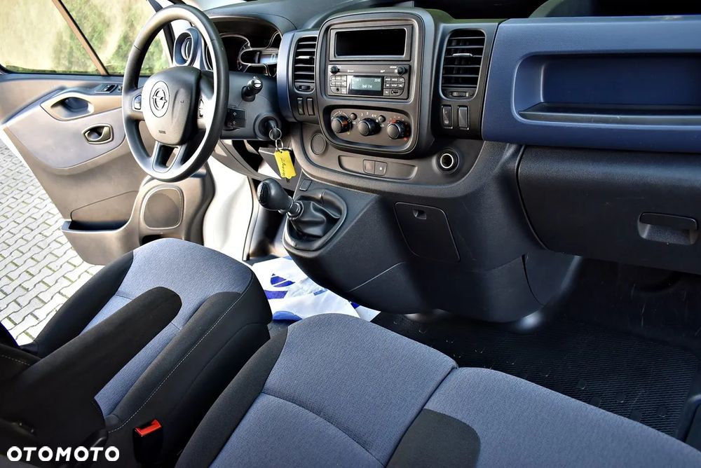 Opel Vivaro - 36