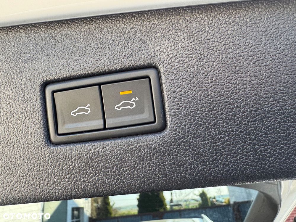 Volkswagen Tiguan Allspace 2.0 TDI SCR DSG Trendline - 14