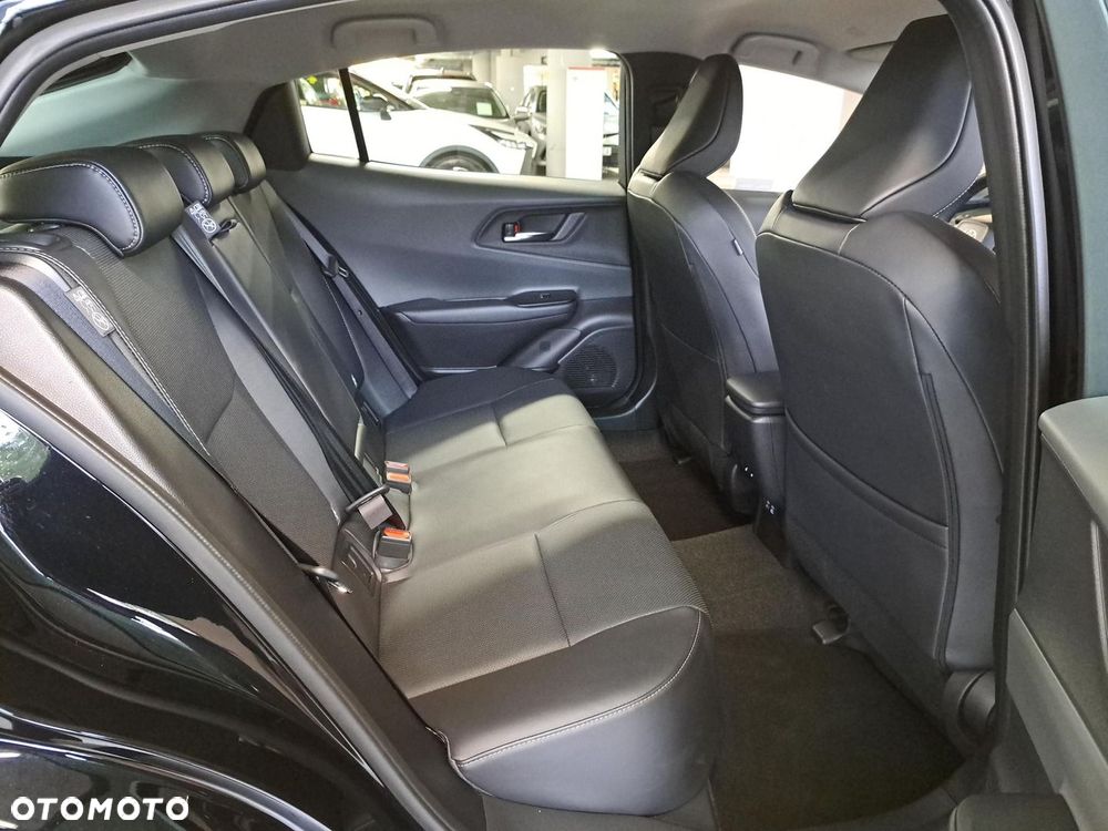 Toyota Prius - 13