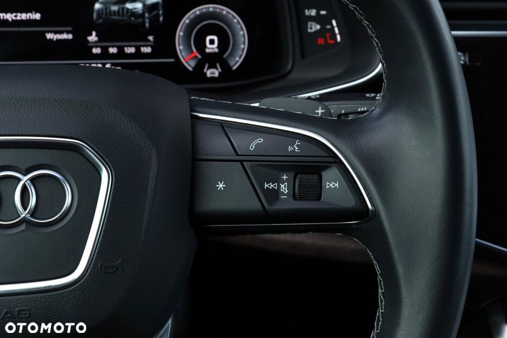 Audi Q8 - 19