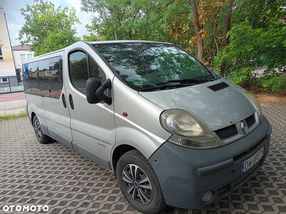 Renault Trafic - 1
