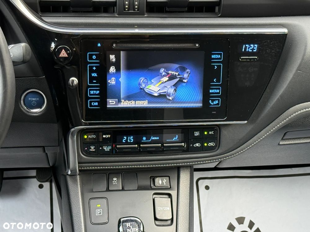 Toyota Auris - 5