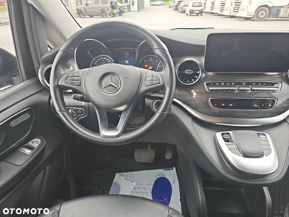 Mercedes-Benz Klasa V 300 d 4-Matic 9G-Tronic (ekstra d³) - 11