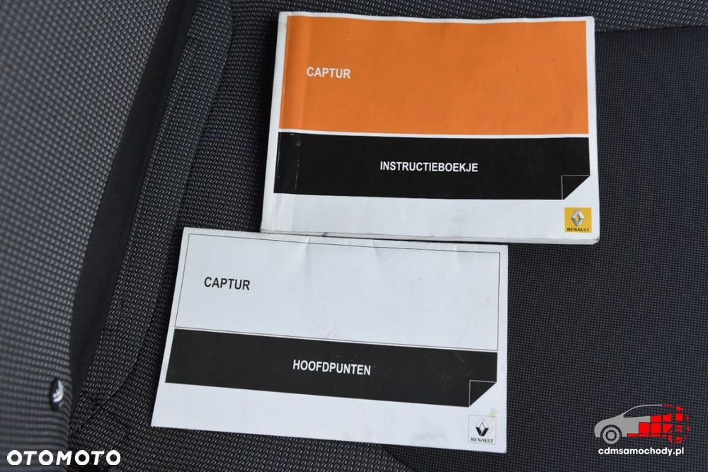 Renault Captur - 32