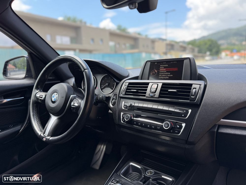 BMW 120 d xDrive Pack M - 11