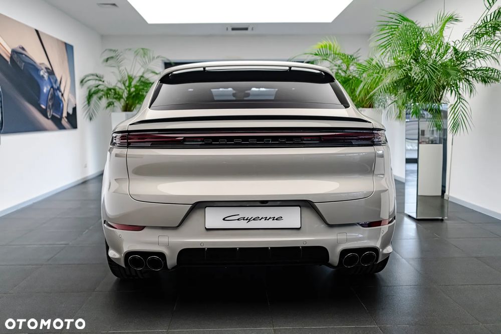 Porsche Cayenne Standard - 5