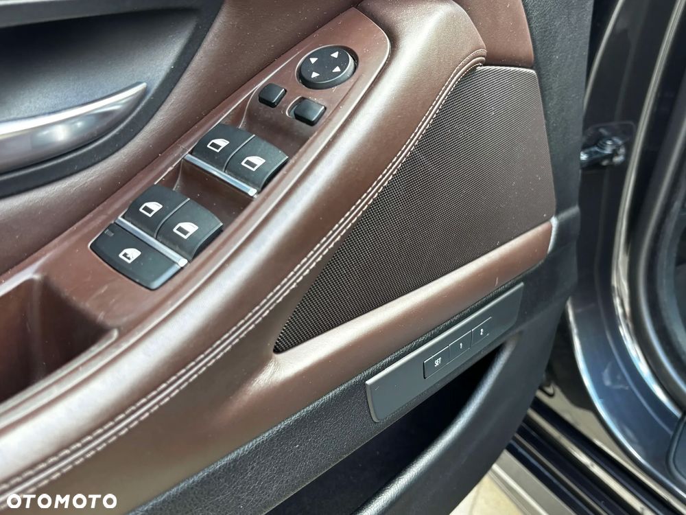 BMW Seria 5 M550d xDrive - 22