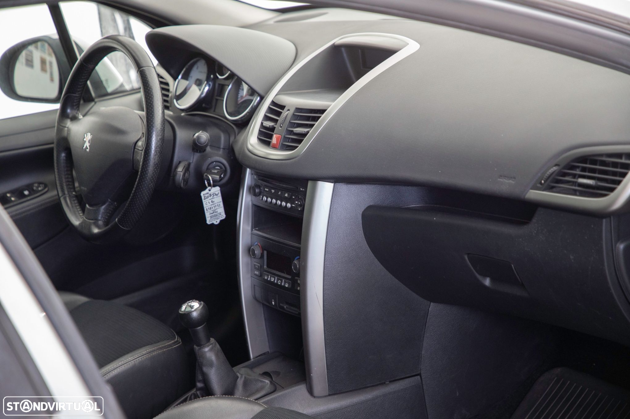 Peugeot 207 SW 1.6 HDi Outdoor - 20