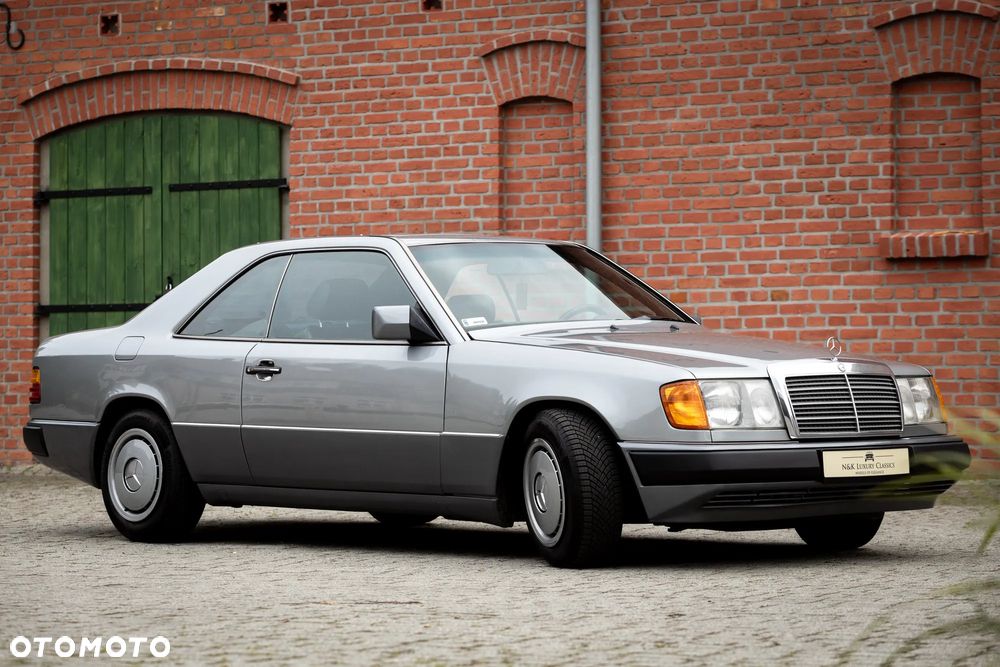 Mercedes-Benz W124 (1984-1993) - 2