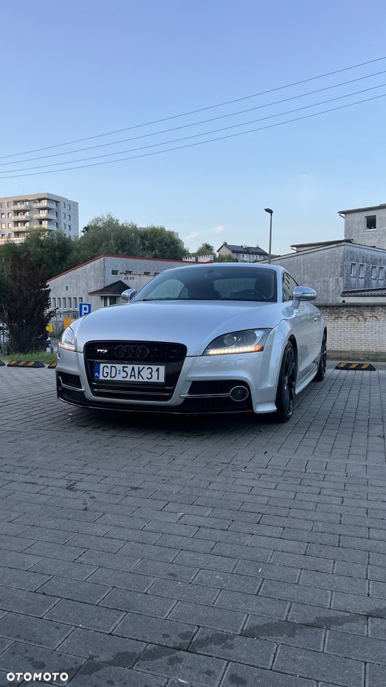 Audi TT S Coupé - 2
