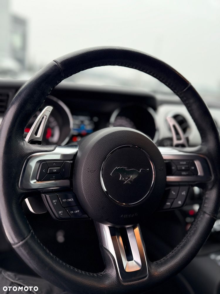 Ford Mustang 5.0 V8 GT - 13