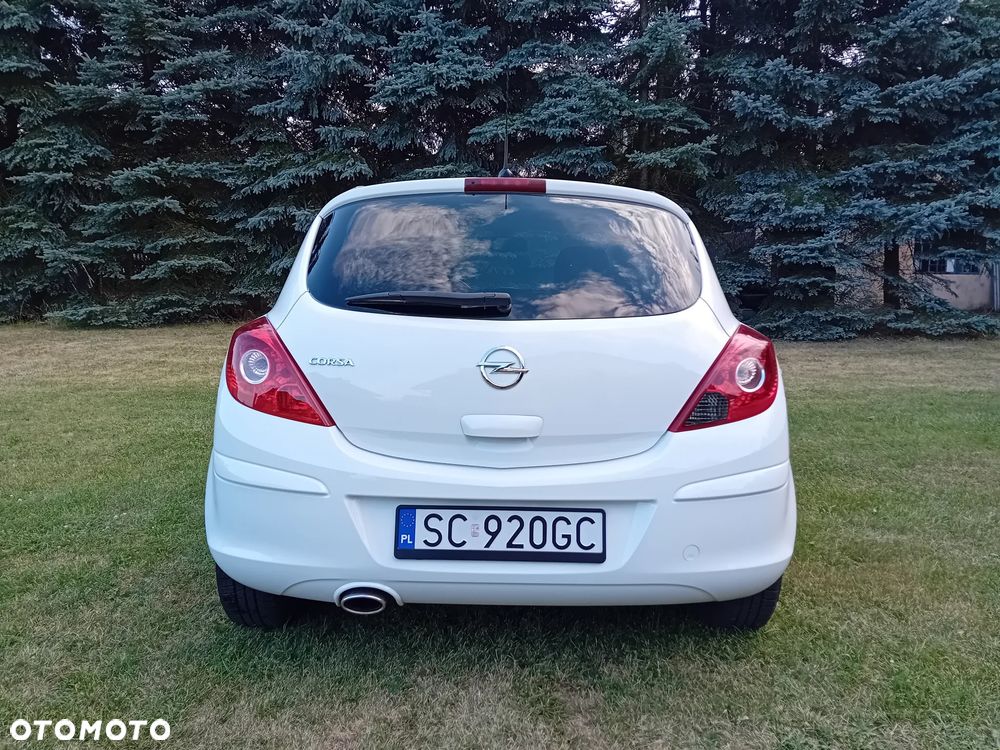 Opel Corsa 1.4 16V 150 Jahre - 4