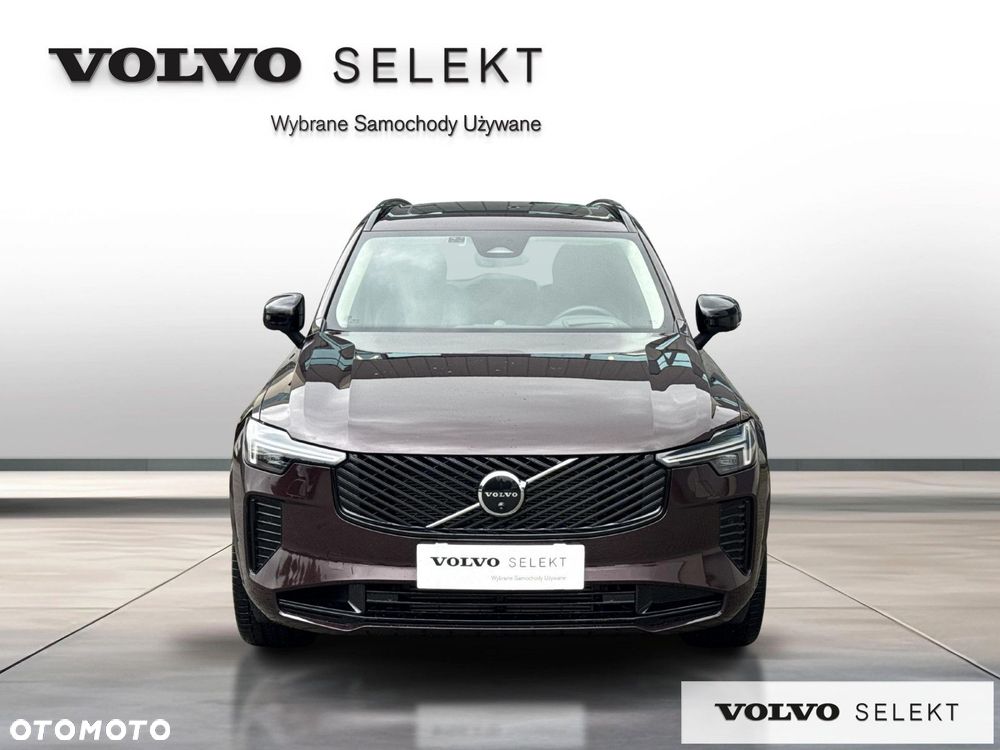 Volvo XC 90 - 9