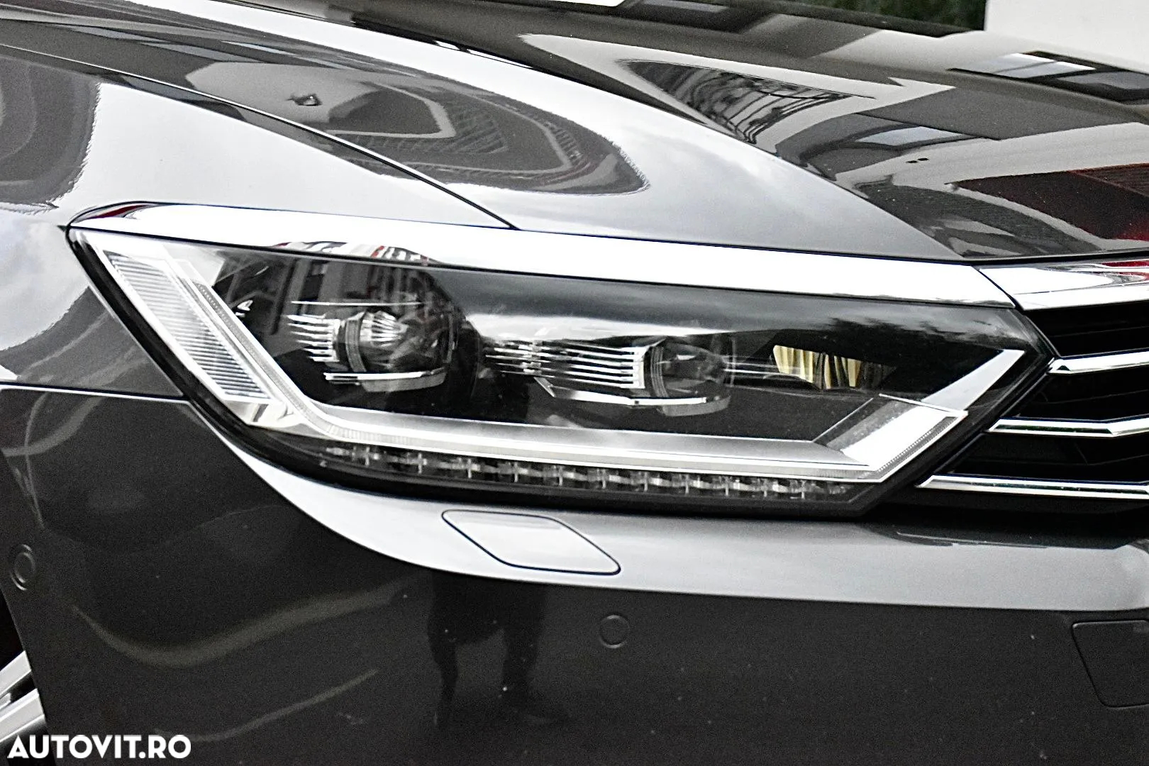 Volkswagen Passat Variant 2.0 TDI SCR DSG BlueMotion Highline - 14