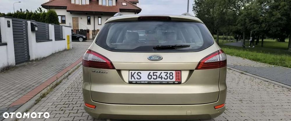 Ford Mondeo - 18